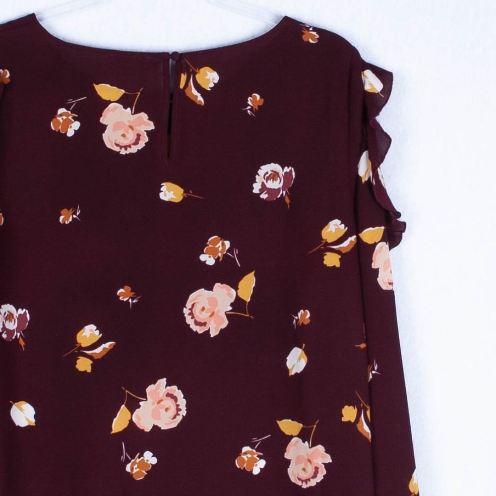 1. State Floral Ruffle‎ Blouse Size Medium - Picture 7 of 8